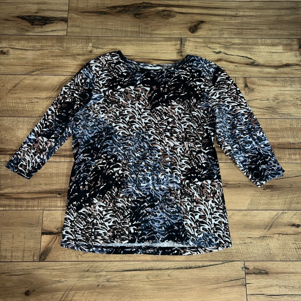 patterned top